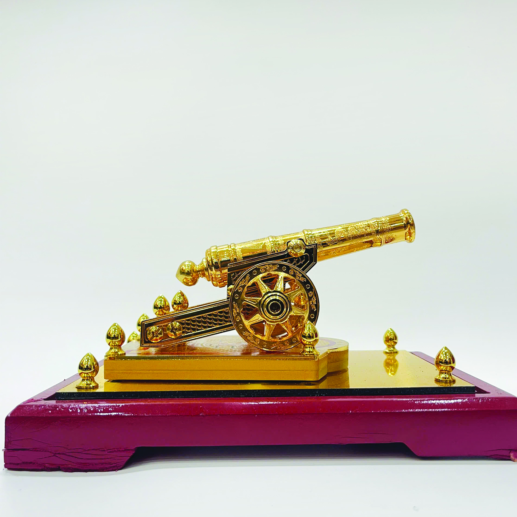 Súng Thần Công TC100 Mạ Vàng (loại 2 bánh)