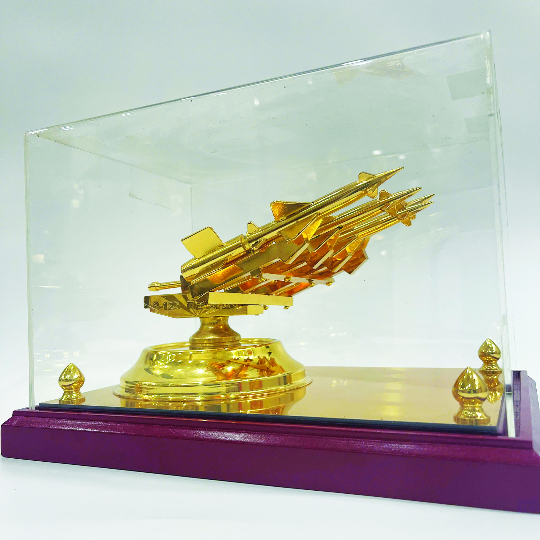 Mô hình tên lửa S125 Mạ Vàng (loại lớn)